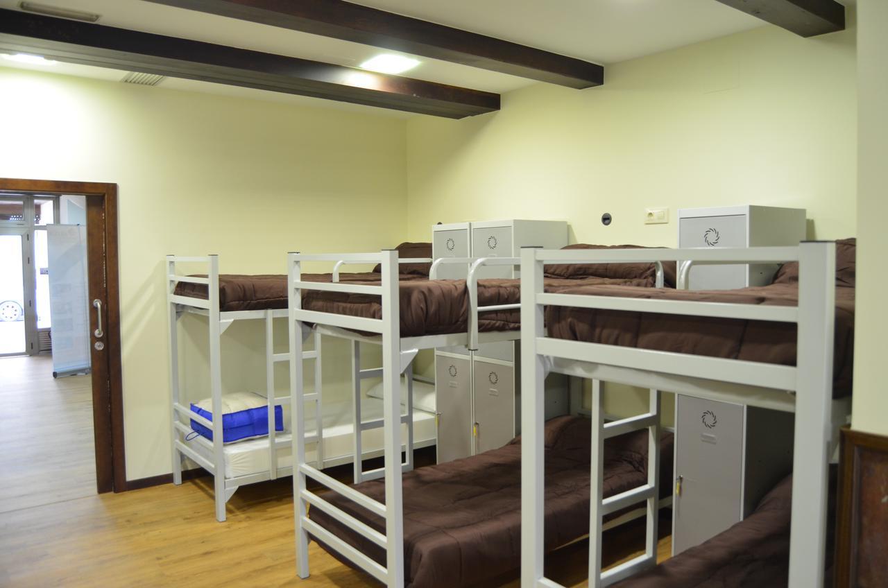Albergue Del Peregrino Arzúa Eksteriør billede